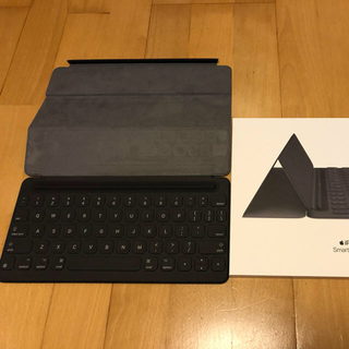 アップル(Apple)の【sakura 様専用】10.5インチ iPad pro用スマートキーボード(iPadケース)