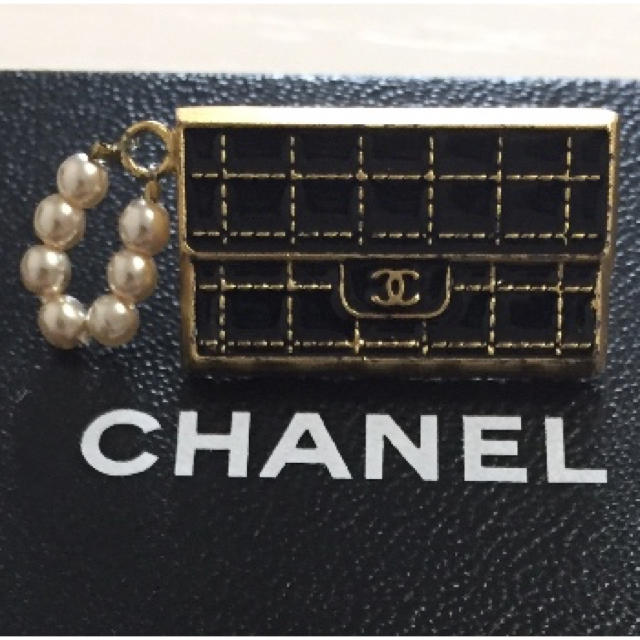 CHANEL■シャネル マトラッセ×パール ブローチ アクセサリー 宝飾品MADEINFRANCE