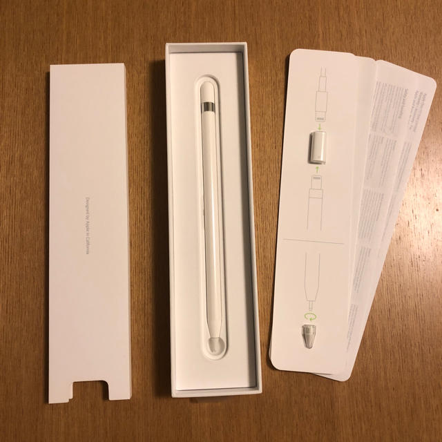 MKOC2J/A Apple pencil ￥10,800 (税別) 1