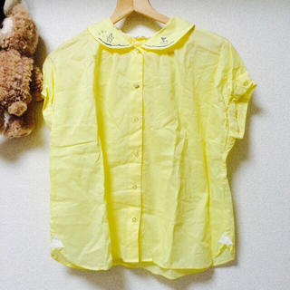 プードゥドゥ(POU DOU DOU)の黄色ブラウス(シャツ/ブラウス(半袖/袖なし))