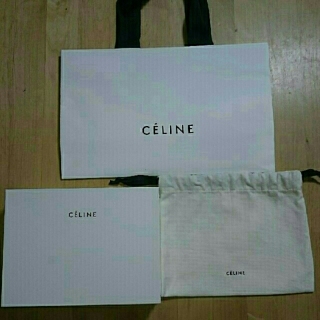 celine(セリーヌ)の専用です。セリーヌ 空箱、紙袋、巾着 レディースのバッグ(ショップ袋)の商品写真