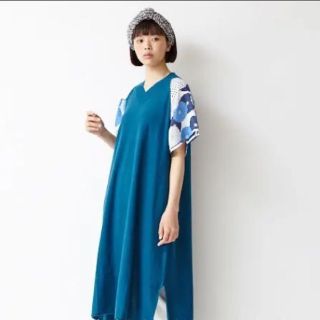 フリフ(ふりふ)の【美品】ふりふ サマーニットワンピース ブルー 花柄(ロングワンピース/マキシワンピース)