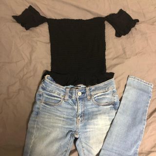 ブランディーメルビル(Brandy Melville)のインポート オフショルトップス(カットソー(半袖/袖なし))