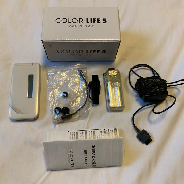 Panasonic(パナソニック)のSoftdank ガラケー COLOR LIFE5 401PM ホワイト  スマホ/家電/カメラのスマートフォン/携帯電話(携帯電話本体)の商品写真