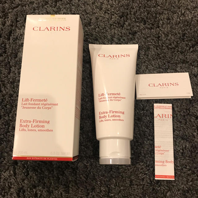 CLARINS(クラランス)の値下げ！新品未開封 クラランス エクストラ ファーミング ボディ ローション コスメ/美容のボディケア(ボディローション/ミルク)の商品写真