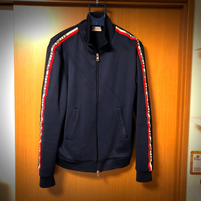 しょっち様専用MONCLER モンクレール サイドライン トラック しょっち様専用MONCLER モンクレール サイドライン トラック