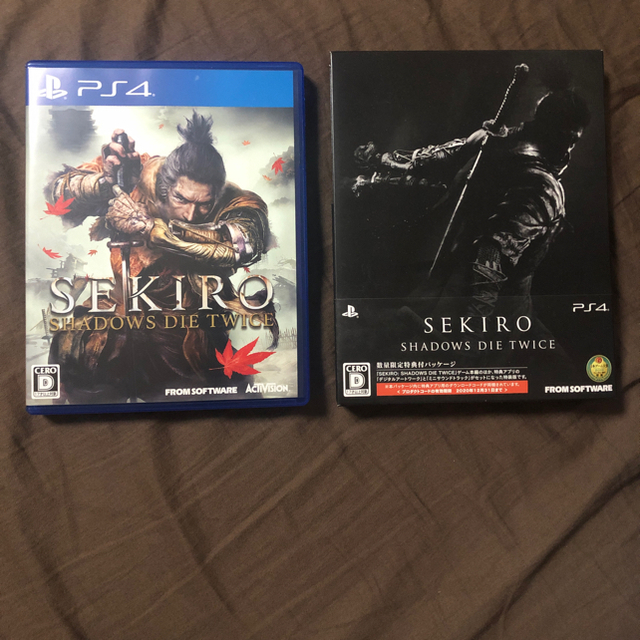 PlayStation4(プレイステーション4)のPS4版 SEKIRO セキロウ 隻狼 エンタメ/ホビーのゲームソフト/ゲーム機本体(家庭用ゲームソフト)の商品写真
