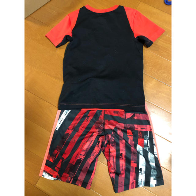 NIKE(ナイキ)のナイキ セットアップ キッズ/ベビー/マタニティのキッズ服男の子用(90cm~)(Tシャツ/カットソー)の商品写真