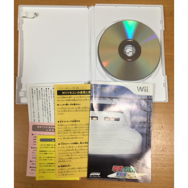 Wii(ウィー)の◆希少・美品◆はじめての電車でGOセット エンタメ/ホビーのゲームソフト/ゲーム機本体(家庭用ゲームソフト)の商品写真