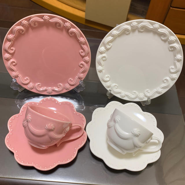 FrancFrancフランフラン ホイップカップ&ソーサー プレート セット | フリマアプリ ラクマ FrancFrancフランフラン ホイップカップ&ソーサー プレート セット | フリマアプリ ラクマ