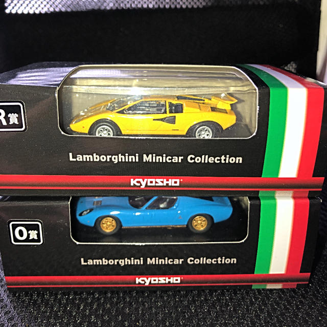 Lamborghini(ランボルギーニ)の京商 ランボルギーニ二台セット エンタメ/ホビーのおもちゃ/ぬいぐるみ(ミニカー)の商品写真