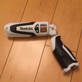 マキタ(Makita)のマキタTD021Dペンインパクト外装パーツ(ホワイト)(工具/メンテナンス)