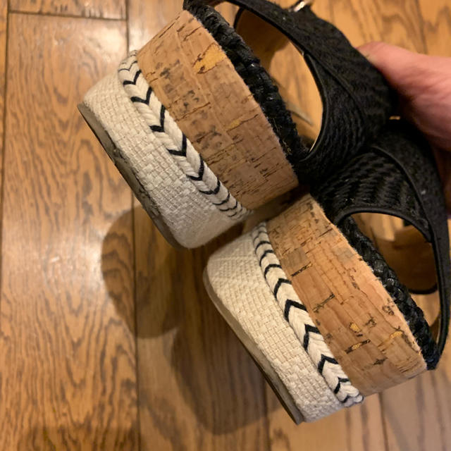 ZARA(ザラ)のzara  サンダル レディースの靴/シューズ(サンダル)の商品写真