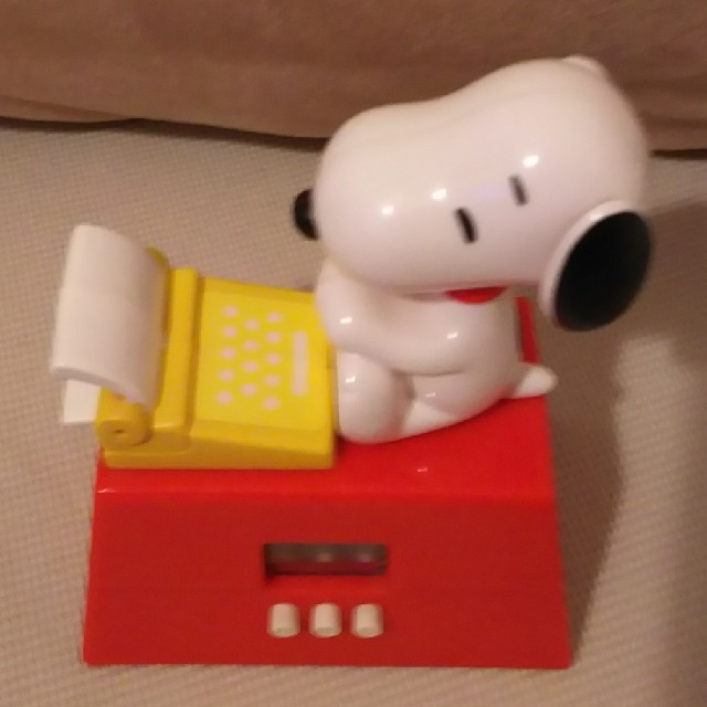 SNOOPY(スヌーピー)のスヌーピー 目覚まし時計 エンタメ/ホビーのコレクション(その他)の商品写真