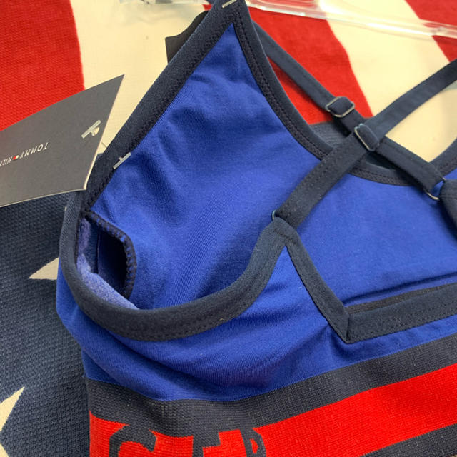 TOMMY HILFIGER(トミーヒルフィガー)の【新品】Tommy Hilfiger USA ブラレット&ショーツ セット S  レディースの下着/アンダーウェア(ブラ&ショーツセット)の商品写真