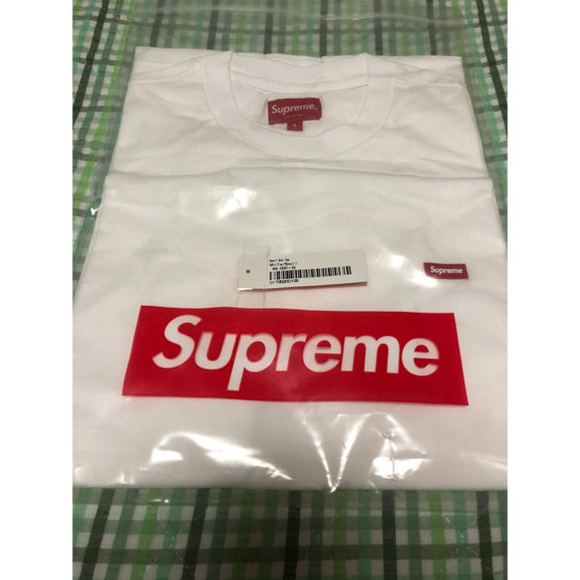 Supreme(シュプリーム)のsupreme box logo tee ホワイト Sサイズ 新品・未使用 メンズのトップス(Tシャツ/カットソー(半袖/袖なし))の商品写真