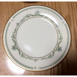 ノリタケ(Noritake)のノリタケ  アイボリーチャイナ  ケーキ皿  ６枚セット(食器)