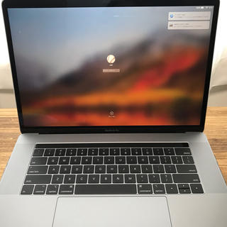 マック(Mac (Apple))のMacbook Pro 2018 15インチ CTO 新品同様 USキー(ノートPC)