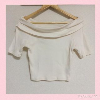 スナイデル(SNIDEL)の♡オフショルダーボーダートップス♡(カットソー(半袖/袖なし))