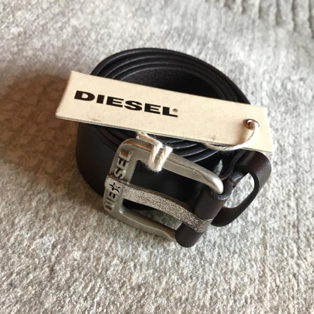 DIESEL(ディーゼル)のdiesel ベルト（こげ茶） レディースのファッション小物(ベルト)の商品写真