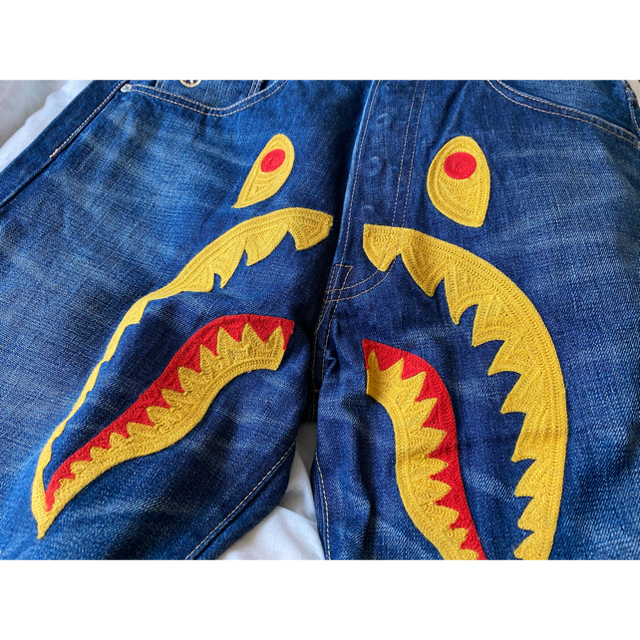 超レア 新品 A BATHING APE 刺繍シャークデニムパンツ SHARKデニム/ジーンズ