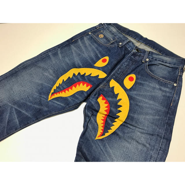 APE BAPE KAWS DENIM SHARK パンツ　シャーク　デニム　L