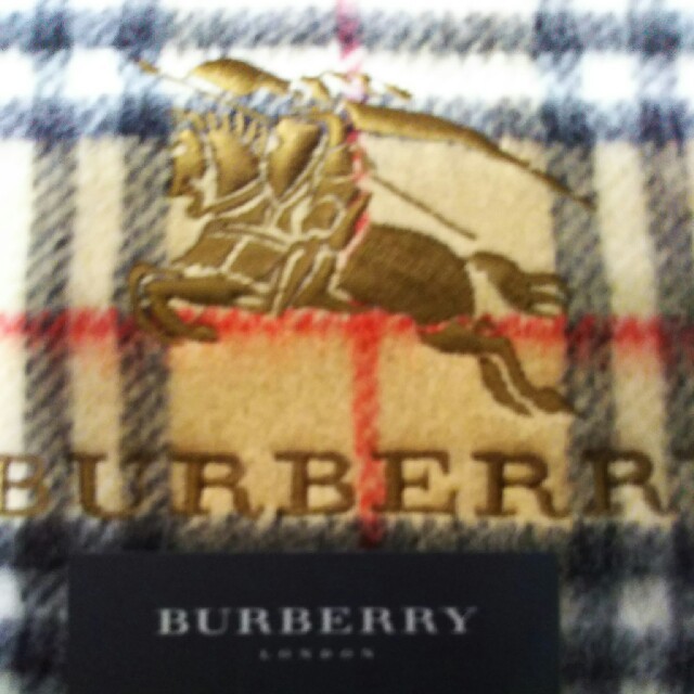 BURBERRY(バーバリー)のバーバリのブランケット インテリア/住まい/日用品の日用品/生活雑貨/旅行(日用品/生活雑貨)の商品写真