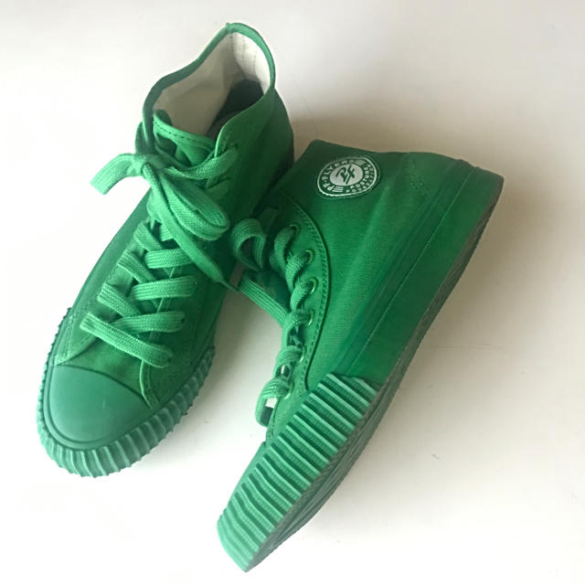 PF-FLYERS(ピーエフフライヤーズ)の美品 PF-FLYERS ハイカット スニーカー  レディースの靴/シューズ(スニーカー)の商品写真