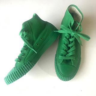 ピーエフフライヤーズ(PF-FLYERS)の美品 PF-FLYERS ハイカット スニーカー (スニーカー)