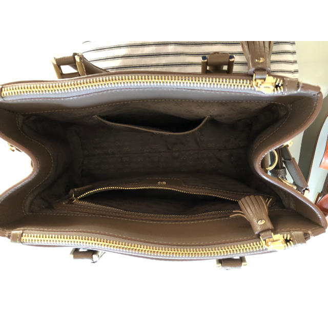 アニヤハインドマーチ バッグ ebury anya hindmarch - ハンドバッグ
