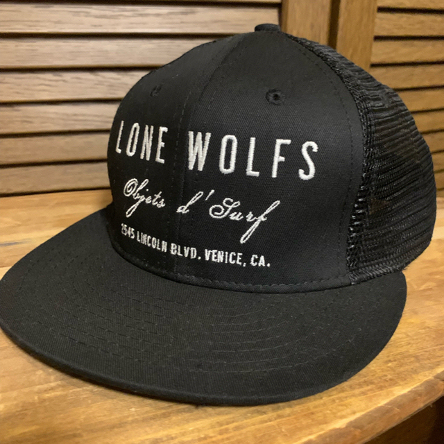 Ron Herman(ロンハーマン)のLONE WOLFS   USA製🇺🇸 SHOP HAT メッシュCAP。  メンズの帽子(キャップ)の商品写真