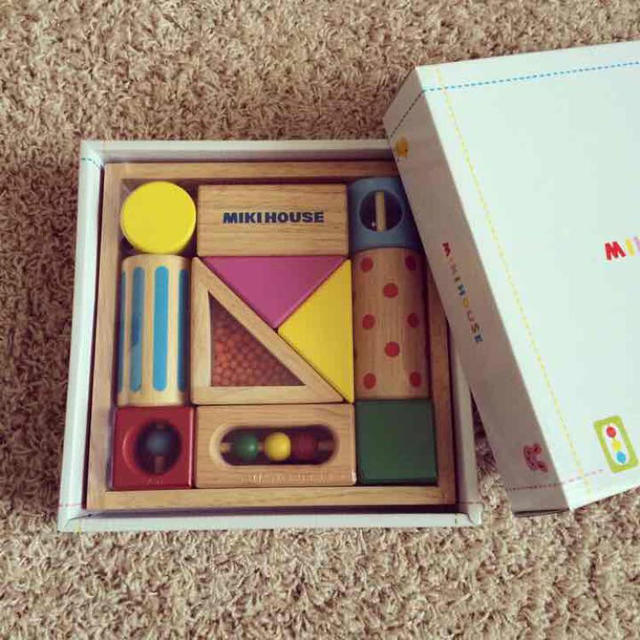 mikihouse ミキハウス 贈り物 つみきセットの通販 by sy shop|ミキハウスならラクマ MIKIHOUSE 積み木