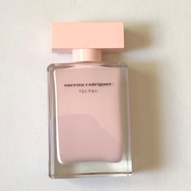 narciso rodriguez(ナルシソロドリゲス)のナルシソロドリゲス フォーハー 50ml   コスメ/美容の香水(香水(女性用))の商品写真