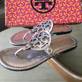 トリーバーチ(Tory Burch)のトリーバーチサンダル☆美品(サンダル)