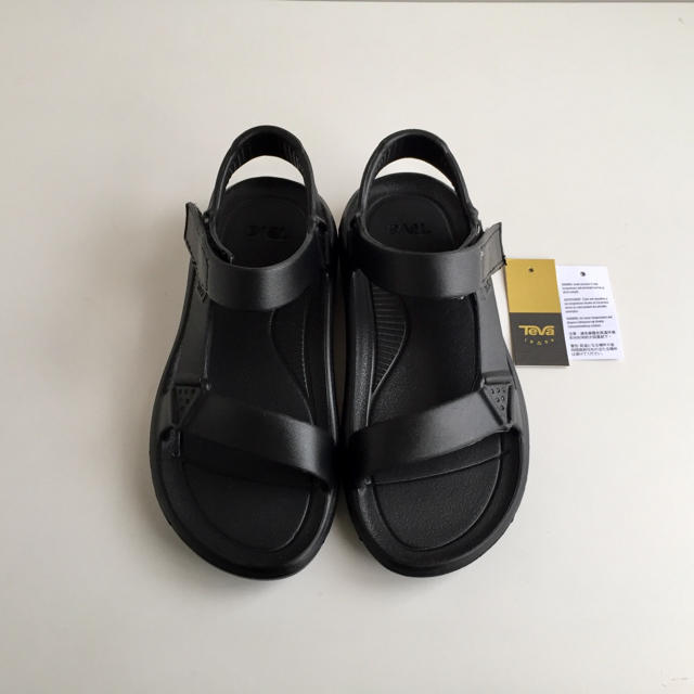 Teva(テバ)のteva テバ キッズ 20cm ハリケーンドリフト ブラック サンダル  キッズ/ベビー/マタニティのキッズ靴/シューズ(15cm~)(サンダル)の商品写真