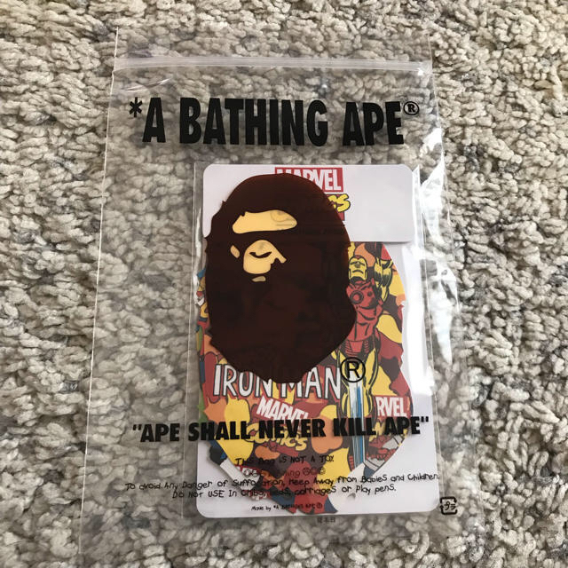 A BATHING APE(アベイシングエイプ)のBAPE MARVEL AVENGERS ステッカー 6枚セット ape エイプ エンタメ/ホビーのエンタメ その他(その他)の商品写真