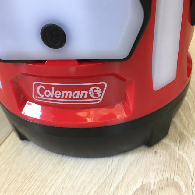 Coleman(コールマン)のColeman マルチパネルランタン スポーツ/アウトドアのアウトドア(ライト/ランタン)の商品写真