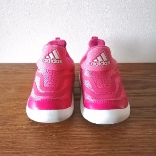 アディダス(adidas)の【美品】adidas・アディダス/13cm・子ども用スニーカー（送料込み）(スニーカー)