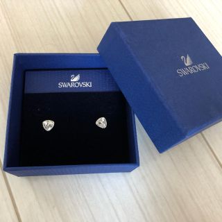 スワロフスキー(SWAROVSKI)のスワロフスキー ピアス(ピアス)