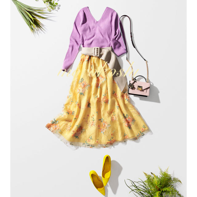 昨年購入♡グレースコンチネンタル♡フラワーチュール刺繍スカート♡42120円のサムネイル