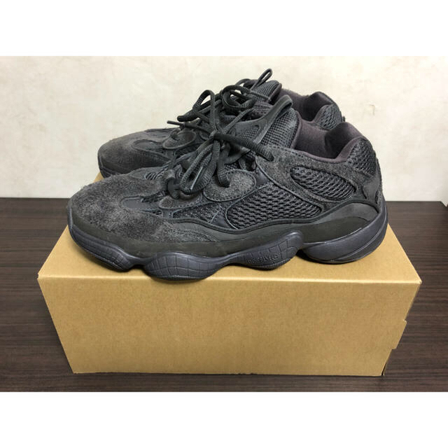 adidas(アディダス)のYEEZY 500 Utility Black メンズの靴/シューズ(スニーカー)の商品写真