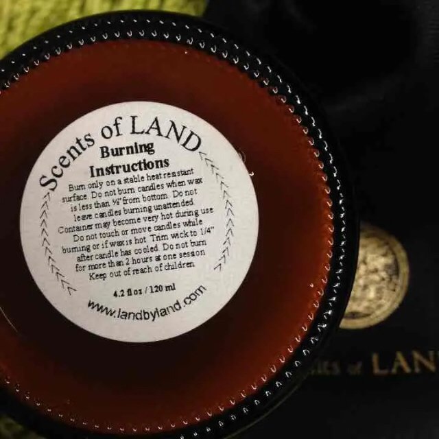 BARNEYS NEW YORK(バーニーズニューヨーク)の新品！LAND NEW YORK,  Scents of LAND No.111 コスメ/美容のリラクゼーション(キャンドル)の商品写真