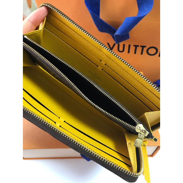 LOUIS VUITTON イエロー 長財布