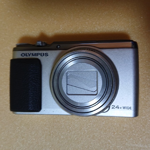 カメラOLYMPUS     SH－60