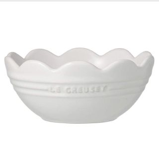 ルクルーゼ(LE CREUSET)の【未使用】ルクルーゼ フリルボール14cm ホワイト(食器)