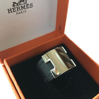 エルメス(Hermes)のHERMES ルーリー リング スカーフリング レザー(リング(指輪))