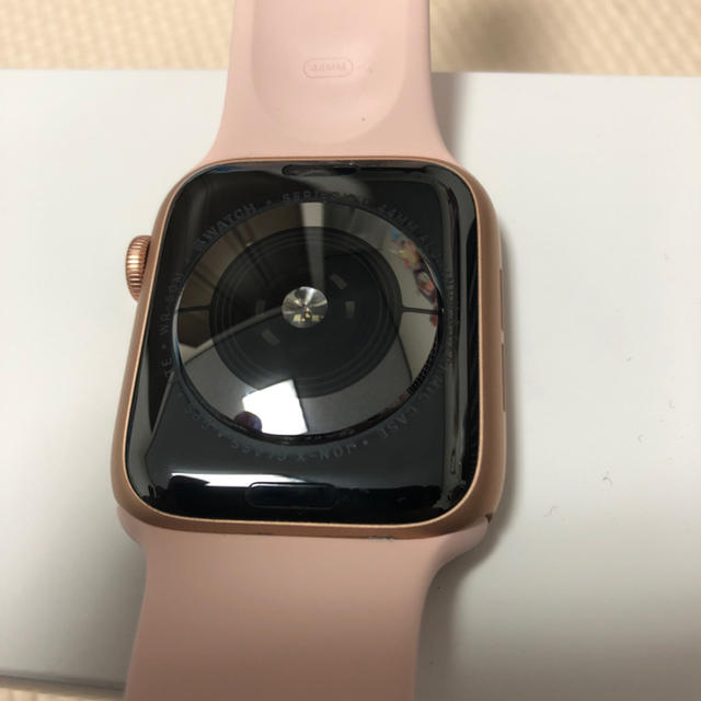 Apple Watch - Apple Watch series4 44mmの通販 by しん's shop｜アップルウォッチならラクマ 最適な価格
