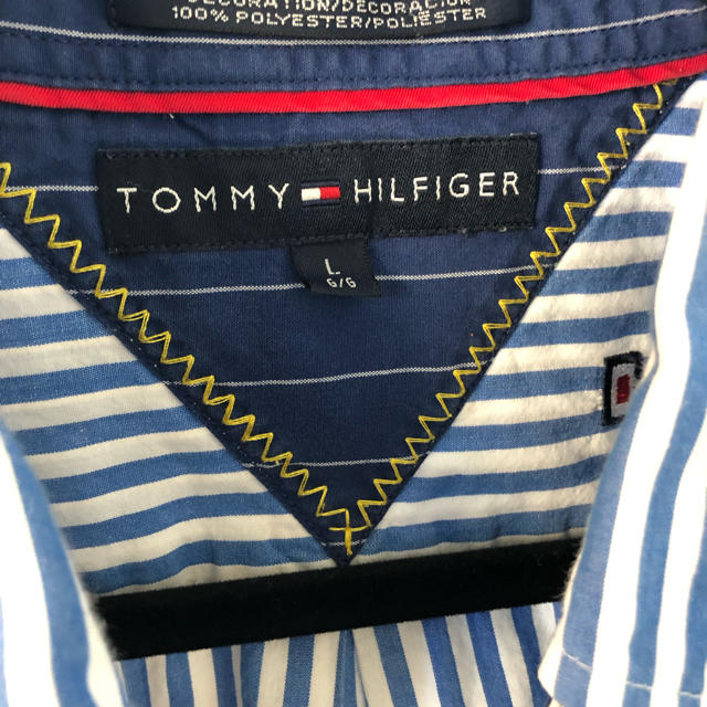 TOMMY HILFIGER(トミーヒルフィガー)のtommy HILFIGER ストライプシャツ メンズのトップス(シャツ)の商品写真