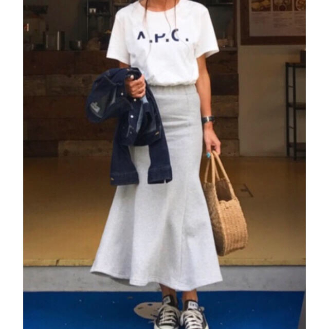 【未使用】A.P.C.欠けロゴ半袖Tシャツ(レディースM)apc アーペーセー