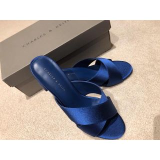 チャールズアンドキース(Charles and Keith)のチャールズ&キース　サンダル　今期新品　３７(サンダル)